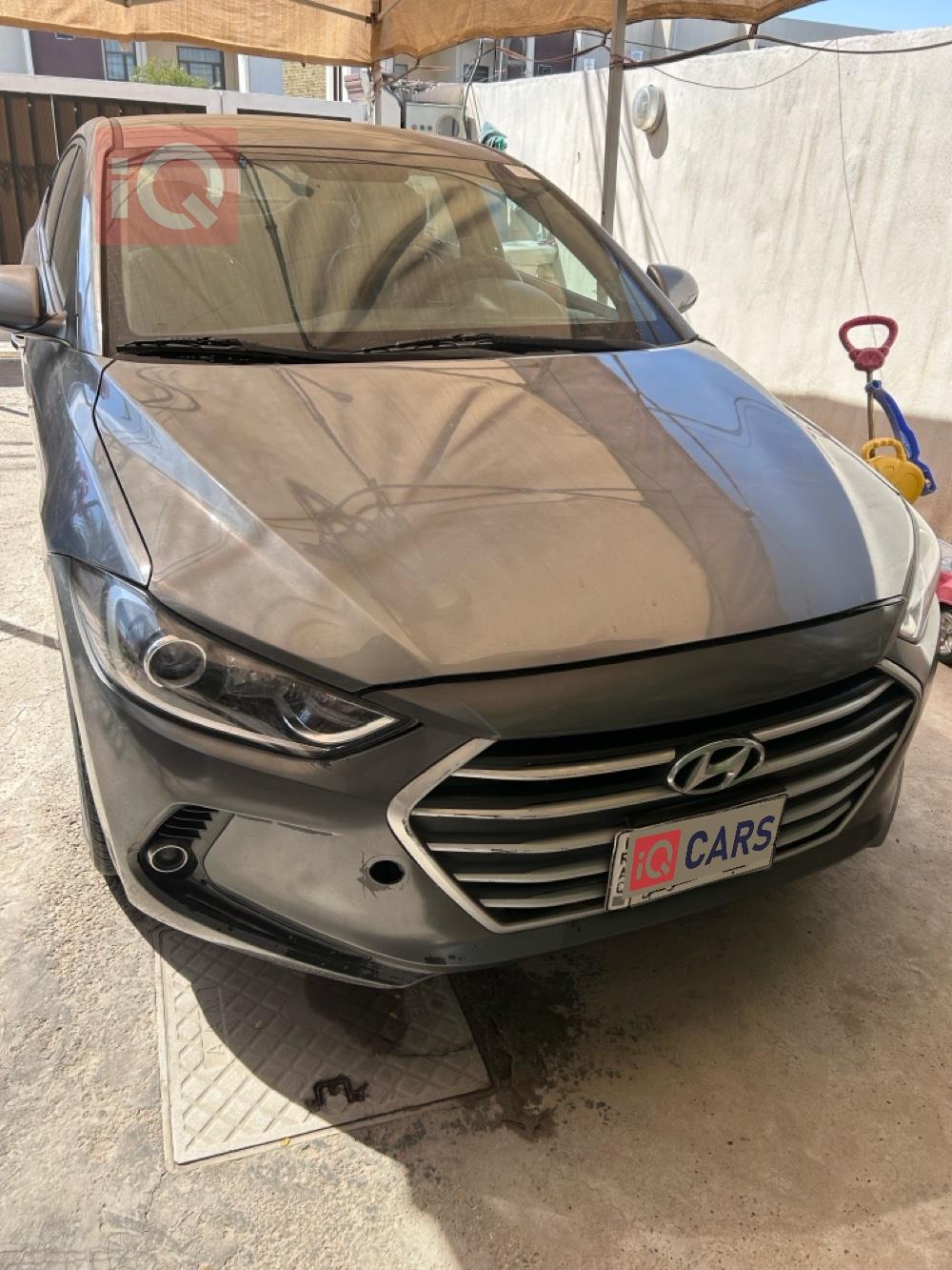 هيونداي النترا